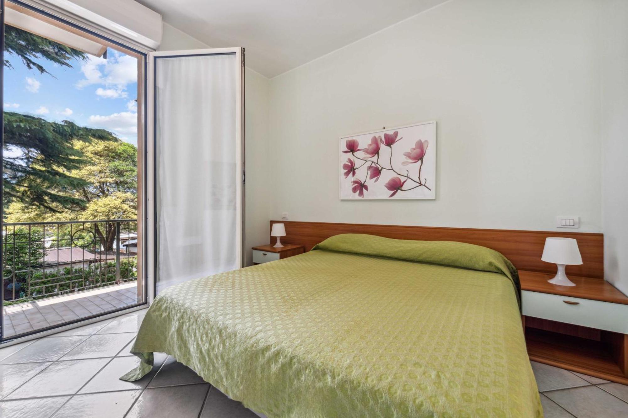 Apart-hotel Village 2*